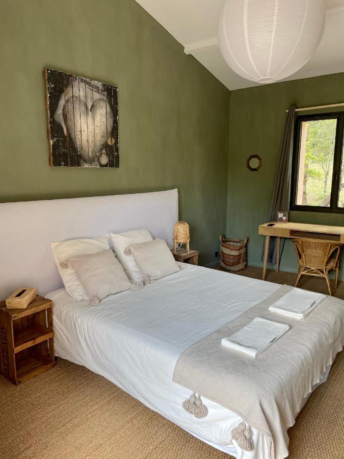 Cévennes - Magnifique chambre d'hôtes, petit paradis - Chambre bleue Monoblet Esterno foto
